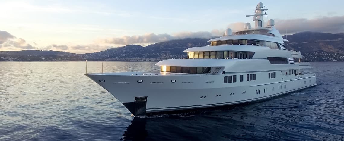types-of-yachts-and-how-to-charter-the-best